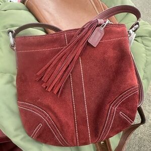 Suede Tassel Crossbody Bag - Red